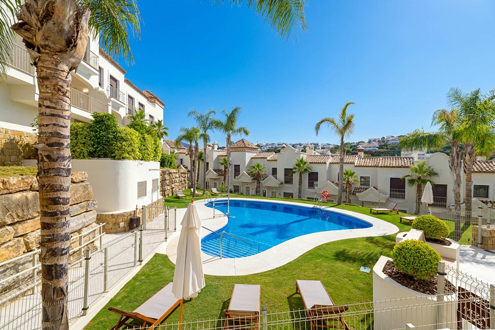 IMG_3462 Golf-front 3 Bedrooms Townhouses In Estepona
