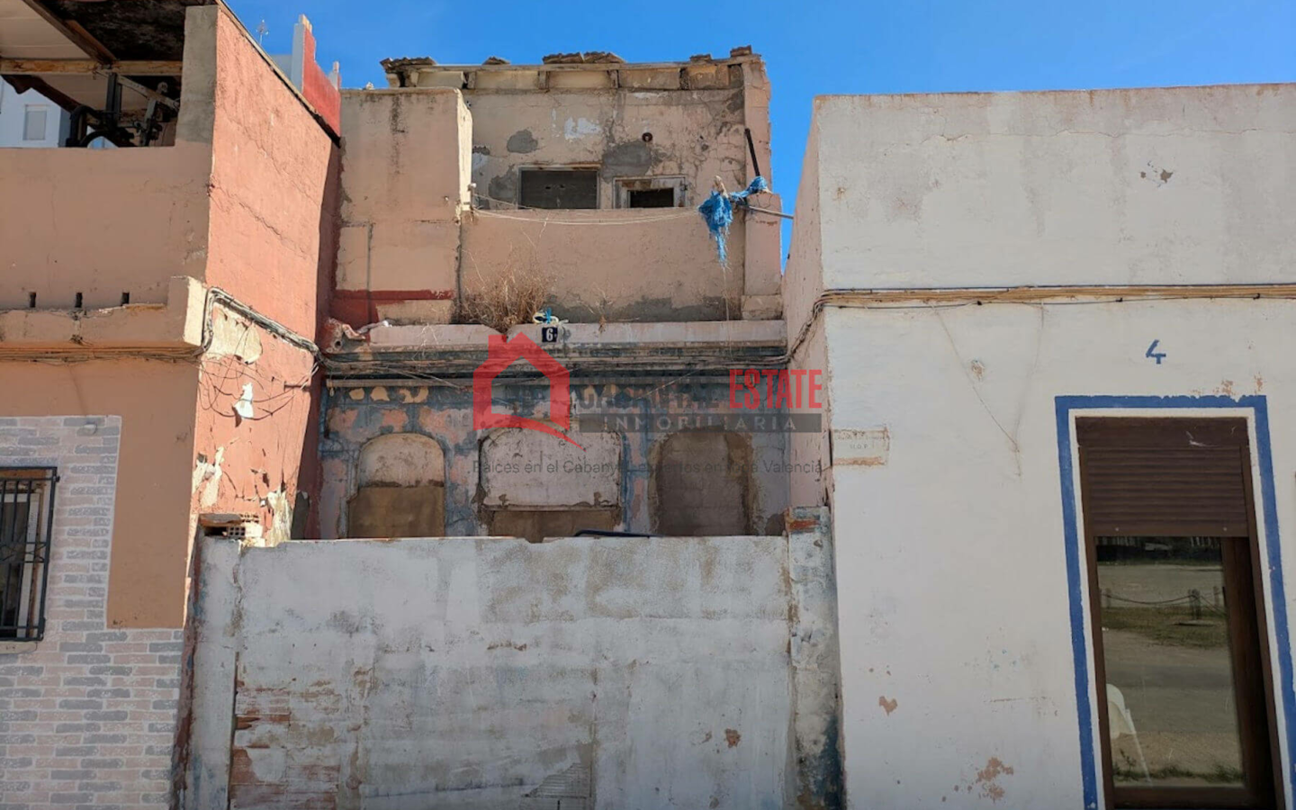 3-bedroom Terraced House In Valencia (79 M²)