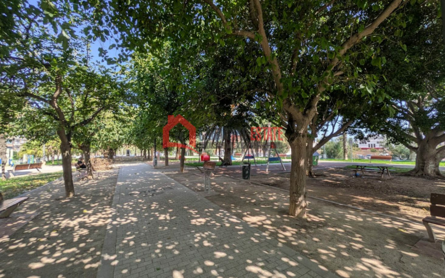 3-bedroom Terraced House In Valencia (79 M²)