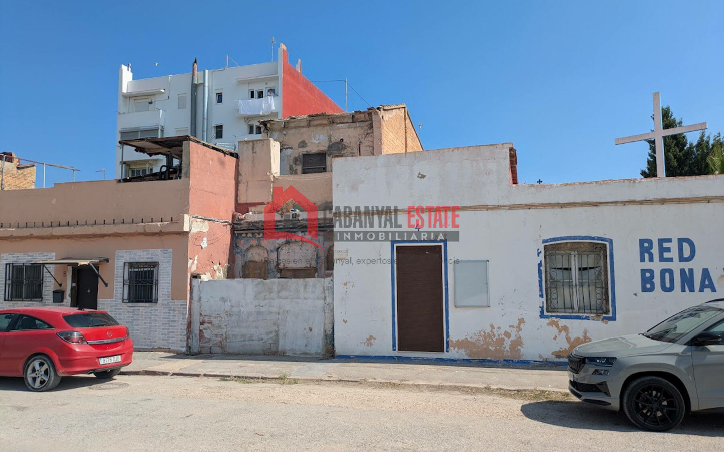 3-bedroom Terraced House In Valencia (79 M²)