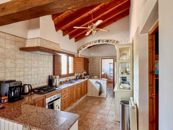 3-bedroom Detached Villa In Cañada De La Leña, Spain (385 M²)