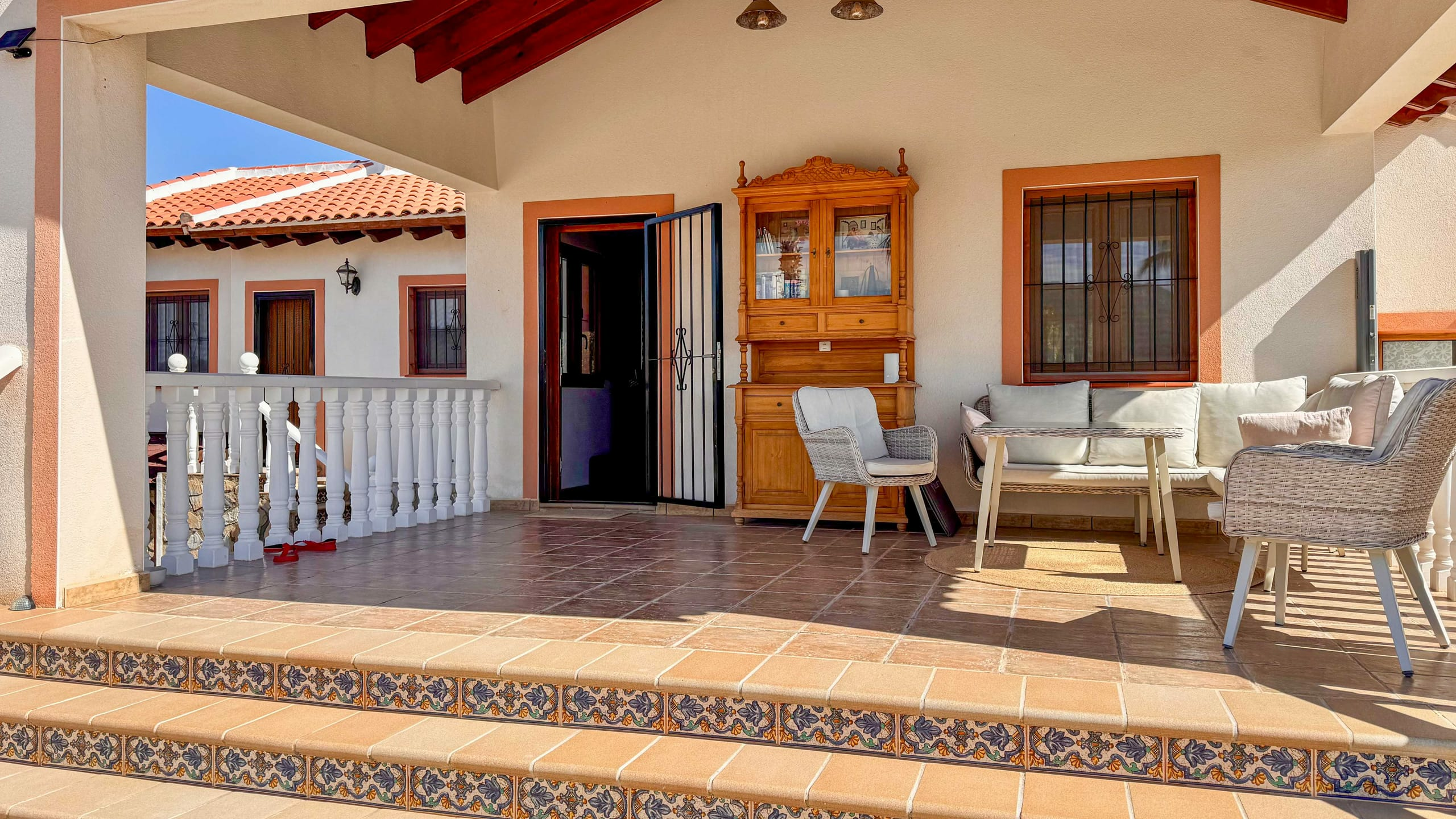 c30cf6dc-78eb-4fd5-8292-1580a0a63e48-FOX-R177_-_Canada_de_la_Lena_34-057a34 3-bedroom Detached Villa In Cañada De La Leña, Spain (385 M²)