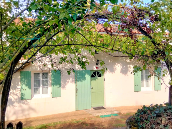 2-bedroom Village House In Bioussac, France (125 M²)