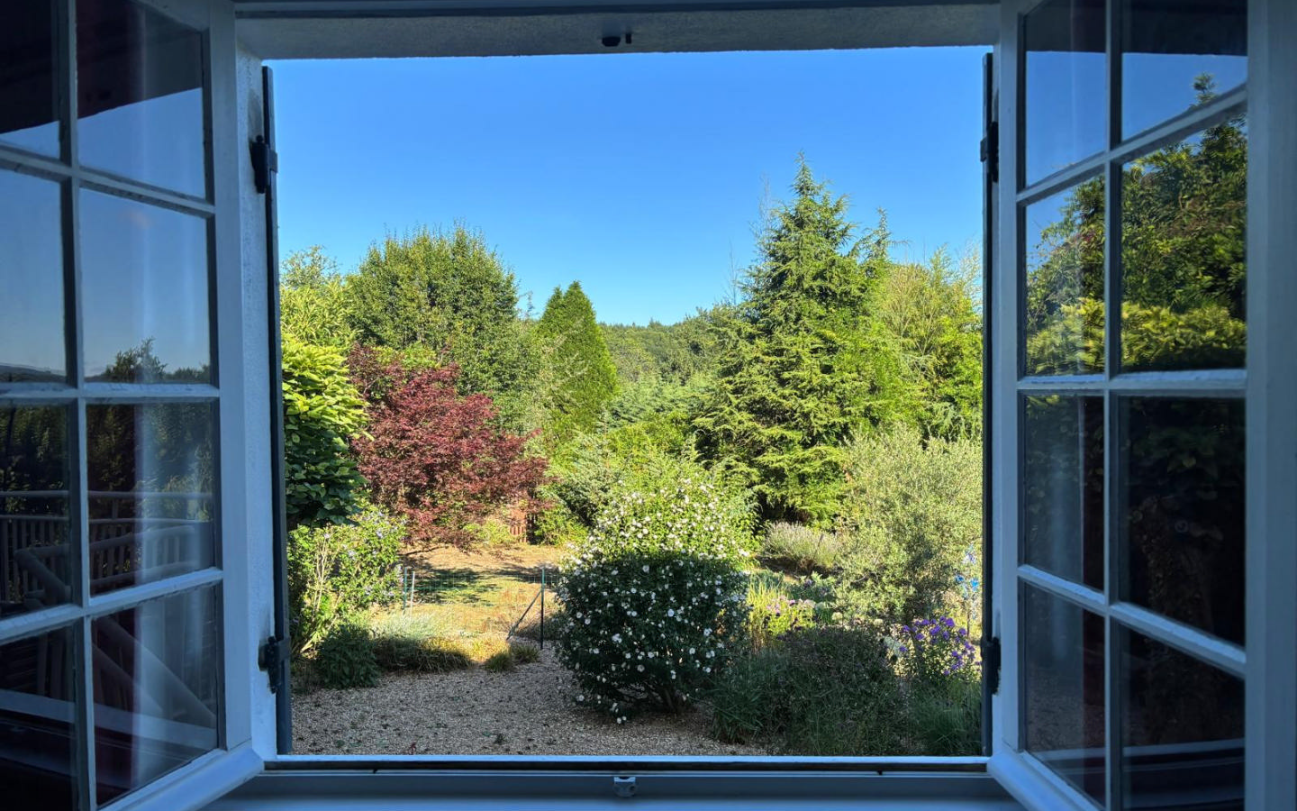 4-bedroom Village House In Jumilhac-le-grand, France (132 M²)