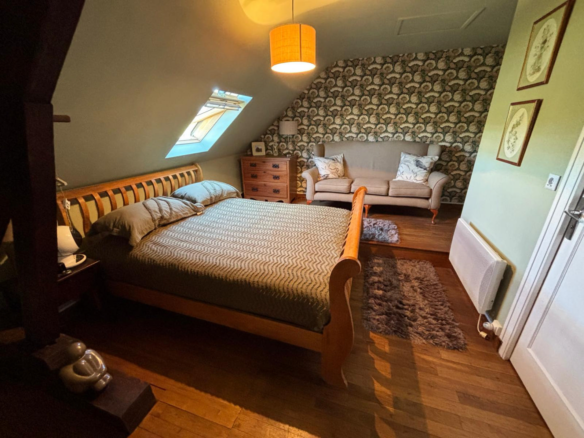 4-bedroom Village House In Jumilhac-le-grand, France (132 M²)