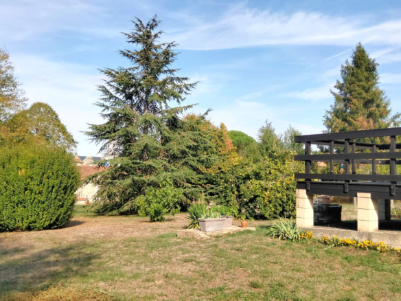 2-bedroom Village House In Bioussac, France (125 M²)