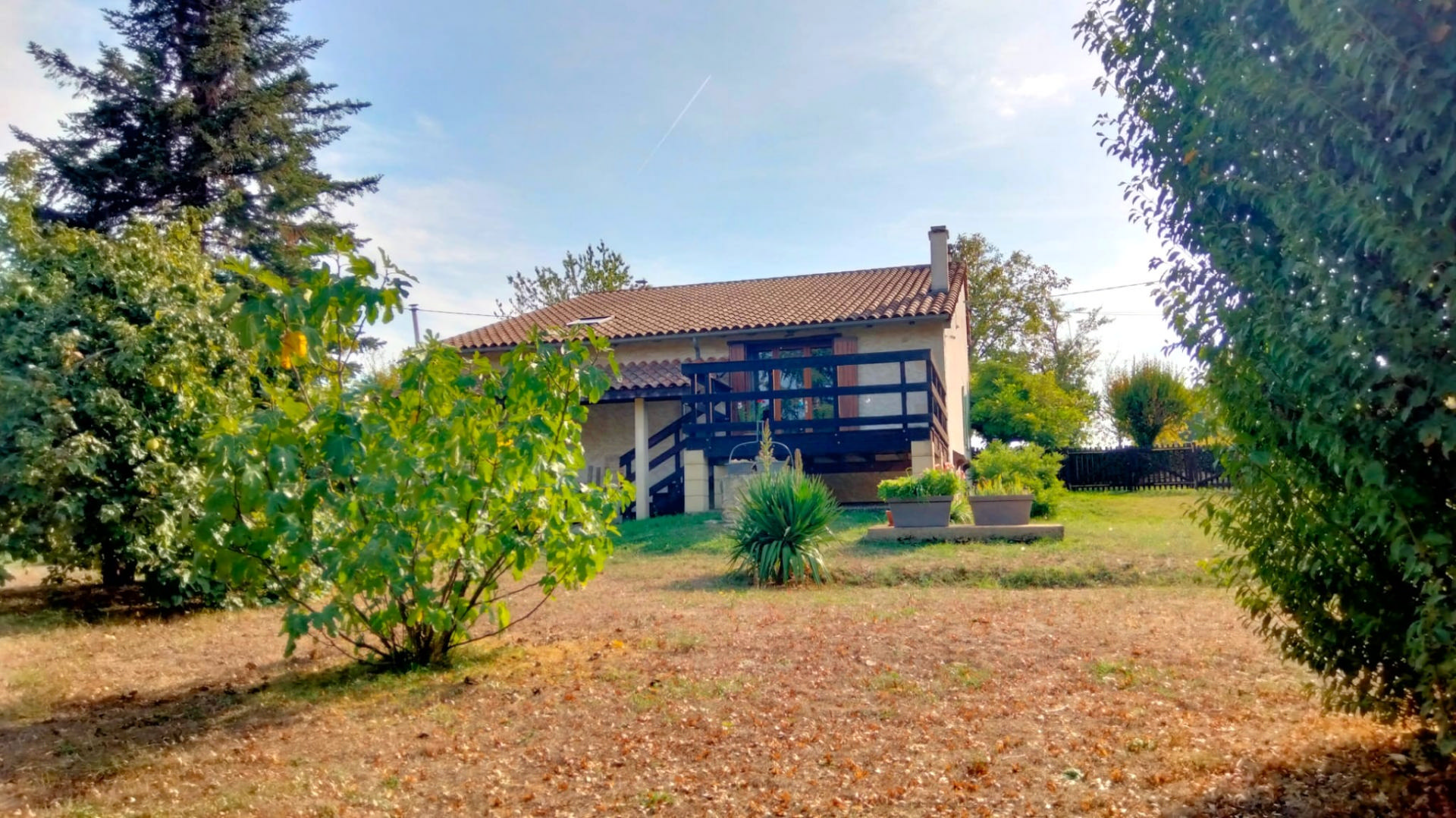 2-bedroom Village House In Bioussac, France (125 M²)