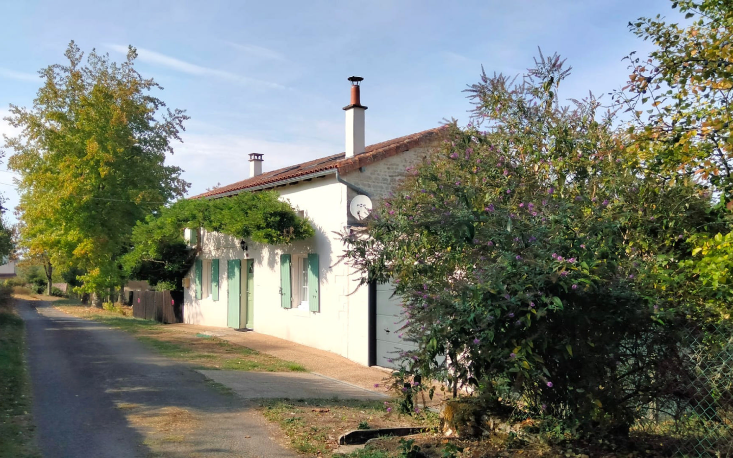2-bedroom Village House In Bioussac, France (125 M²)