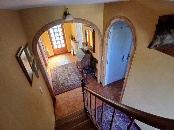 4-bedroom Village House In Jumilhac-le-grand, France (132 M²)