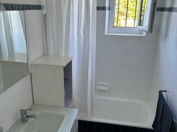 4-bedroom Village House In Jumilhac-le-grand, France (132 M²)