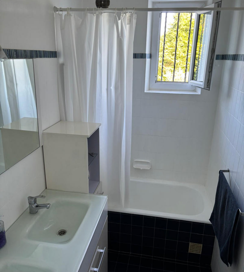 4-bedroom Village House In Jumilhac-le-grand, France (132 M²)