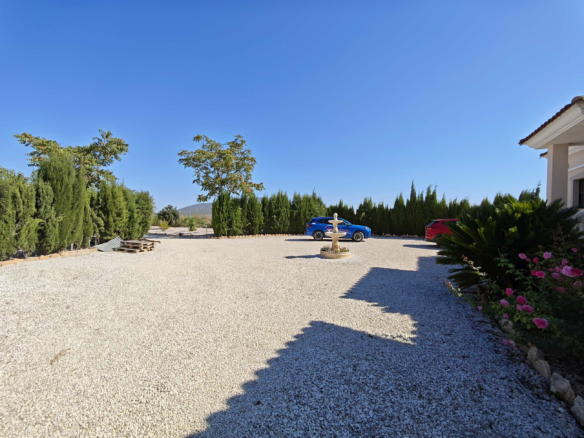 4-bedroom Detached Villa In Pinoso, Spain (169 M²)