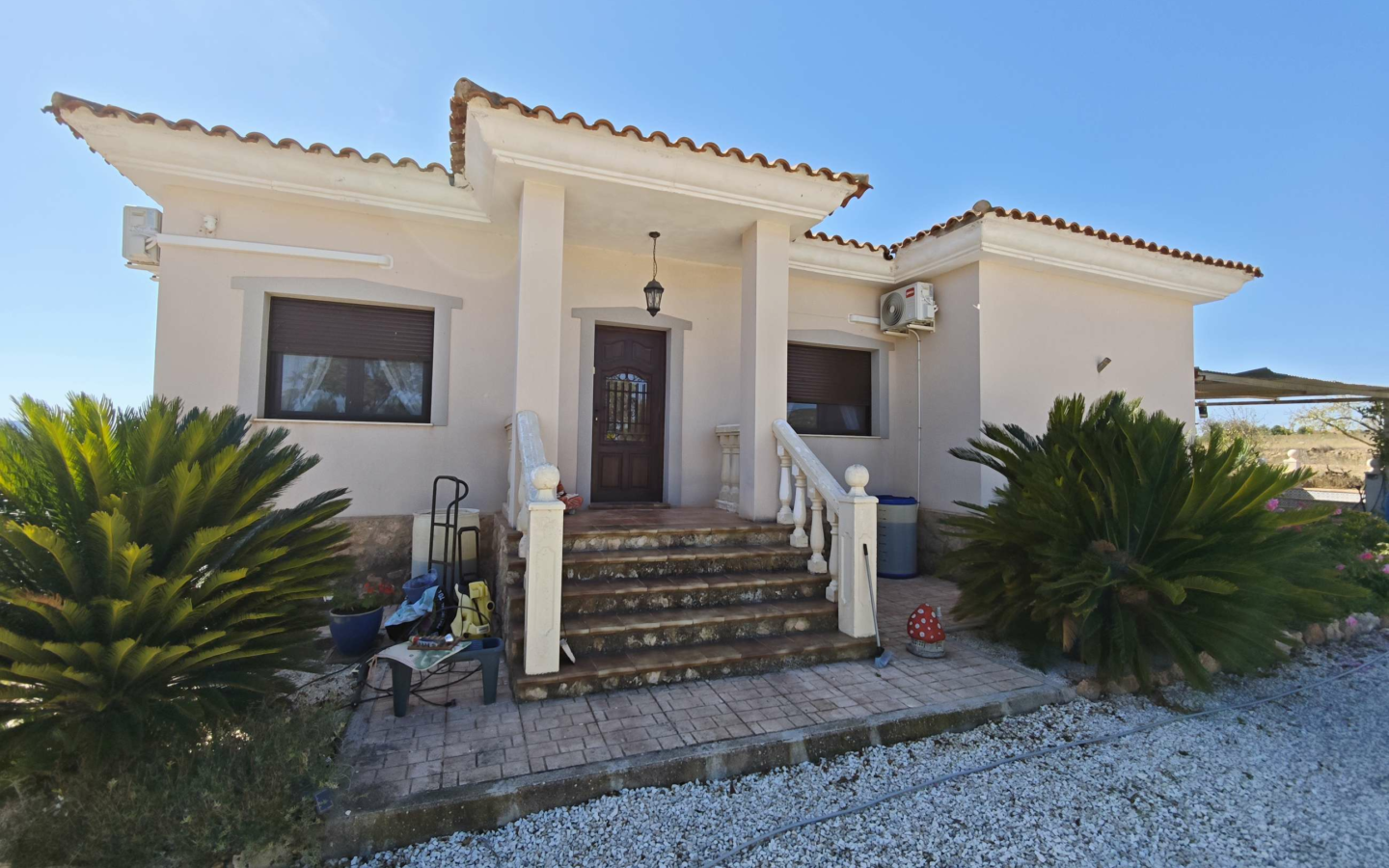 4-bedroom Detached Villa In Pinoso, Spain (169 M²)