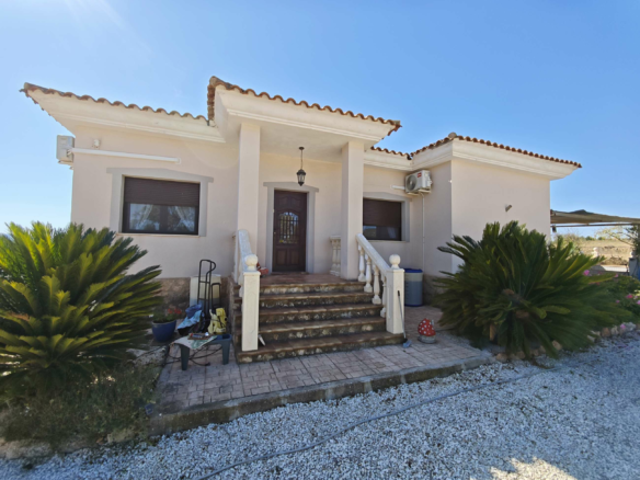 4-bedroom Detached Villa In Pinoso, Spain (169 M²)