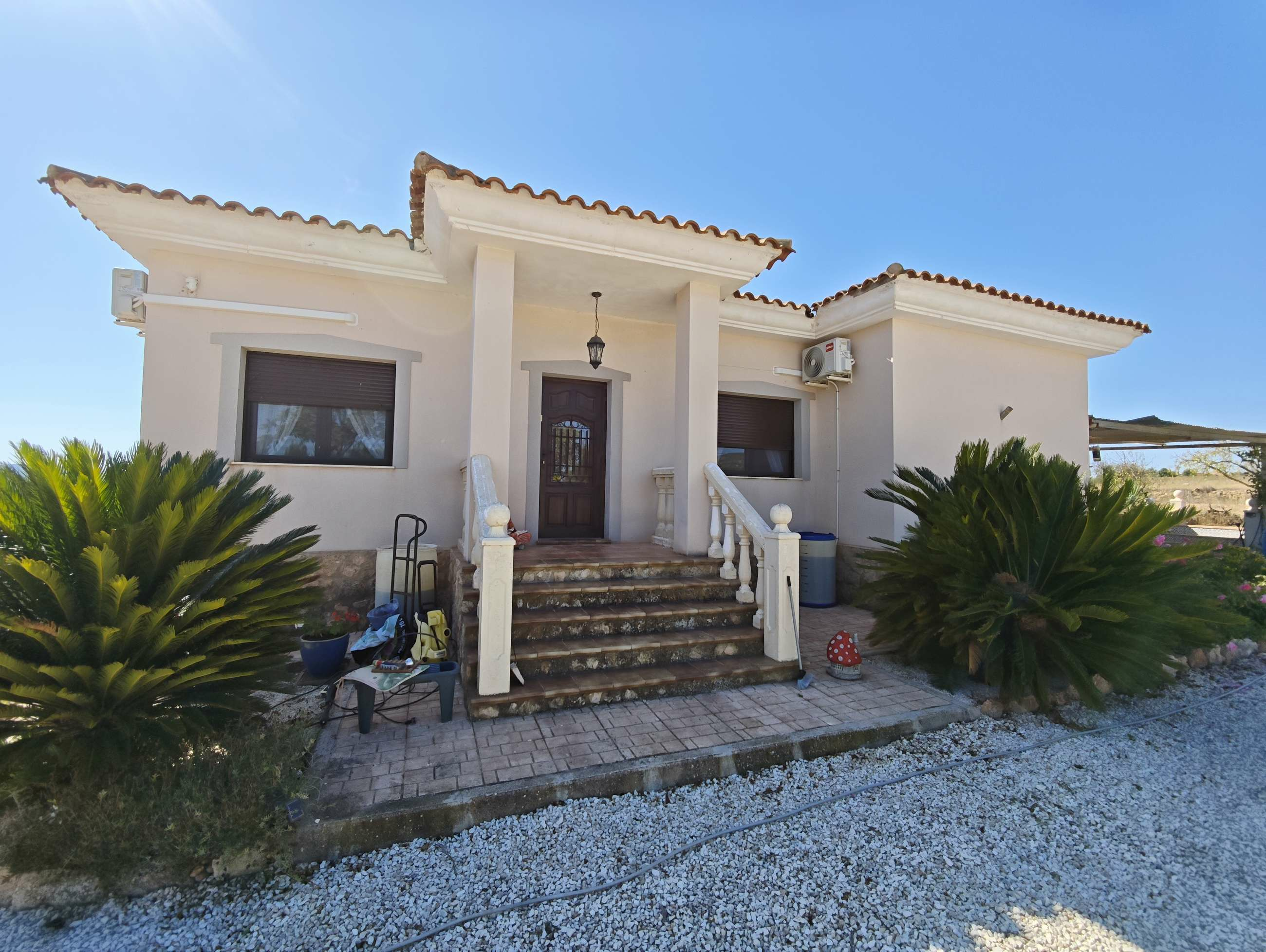 4-bedroom Detached Villa In Pinoso, Spain (169 M²)