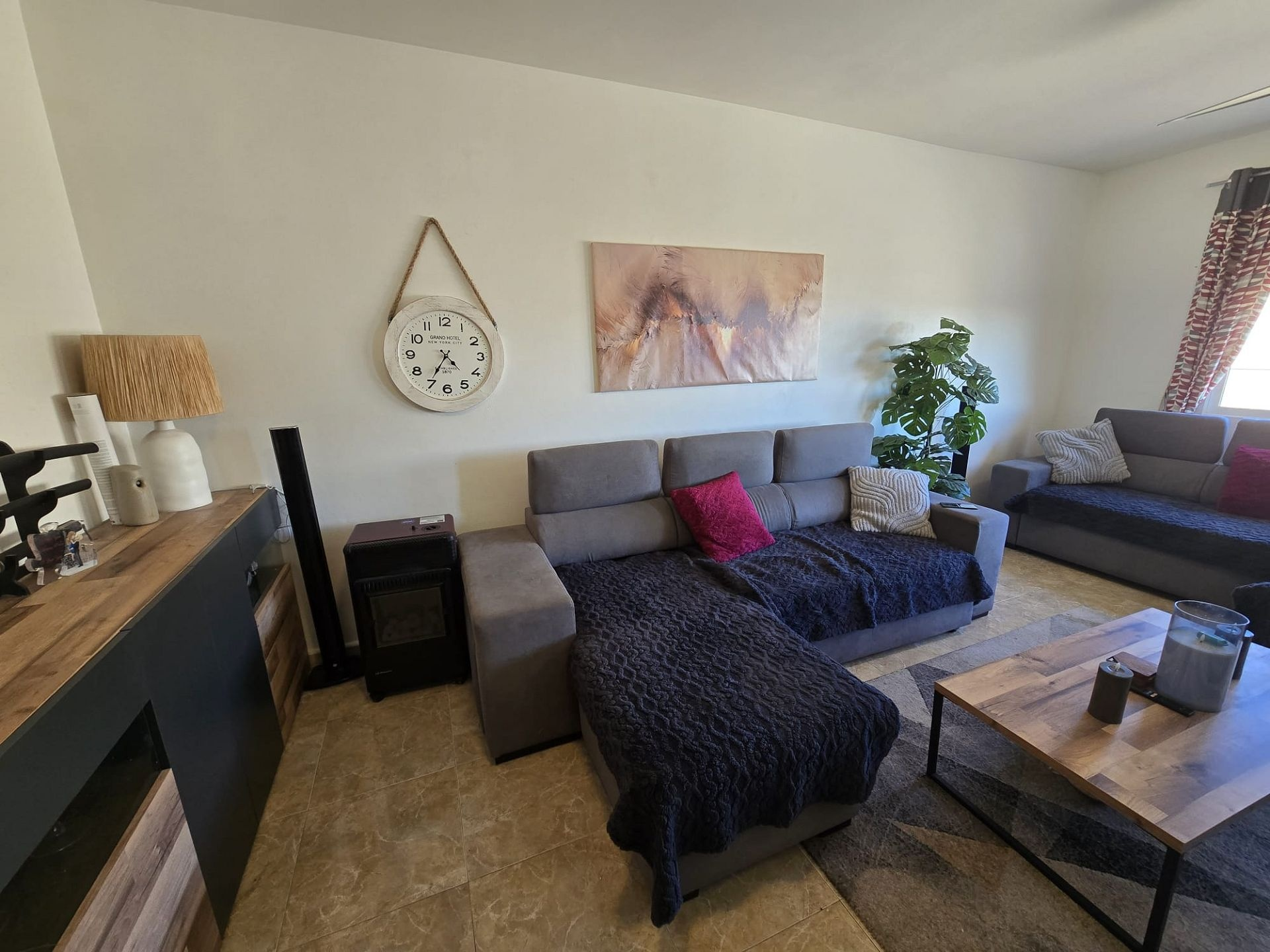 3-bedroom Apartment In Fortuna, Spain (110 M²)