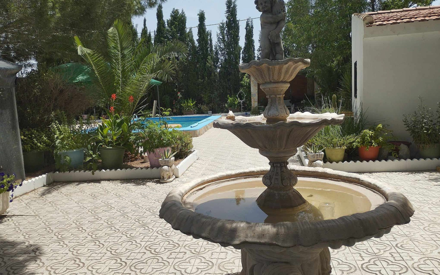 5-bedroom Detached Villa In Sax, Spain (222 M²)