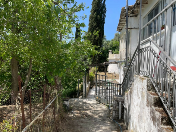 4-bedroom Detached House In Corfu, Greece (101 M²)