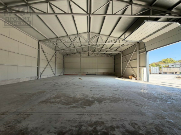 Warehouse Of 1200 M² In West Industrial Zone, Veliko Tarnovo