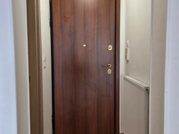 2-bedroom Flat In Kipseli, Greece (90 M²)