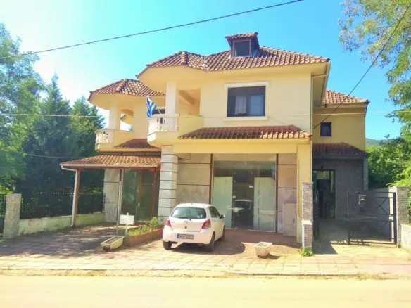 3-bedroom Detached House In Migdonia, Greece (204 M²)