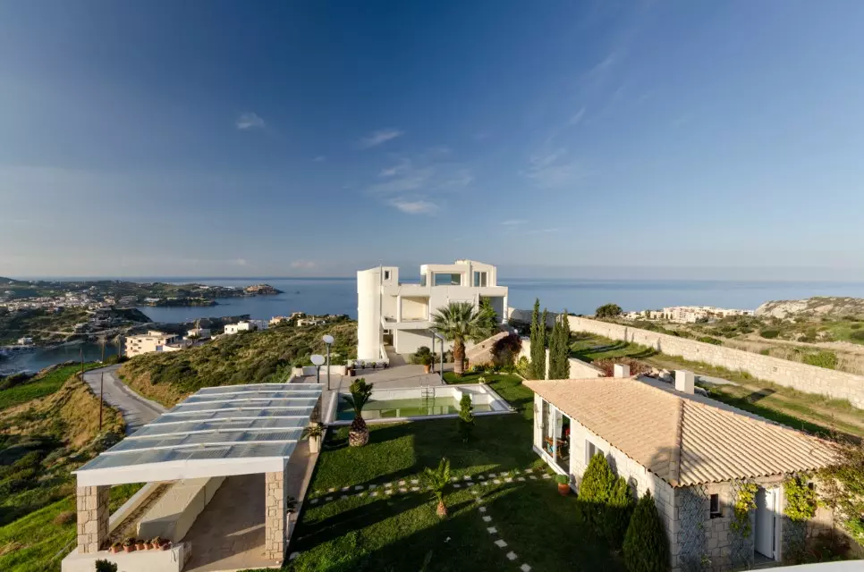 Business In Gazi, Greece (750 M²)