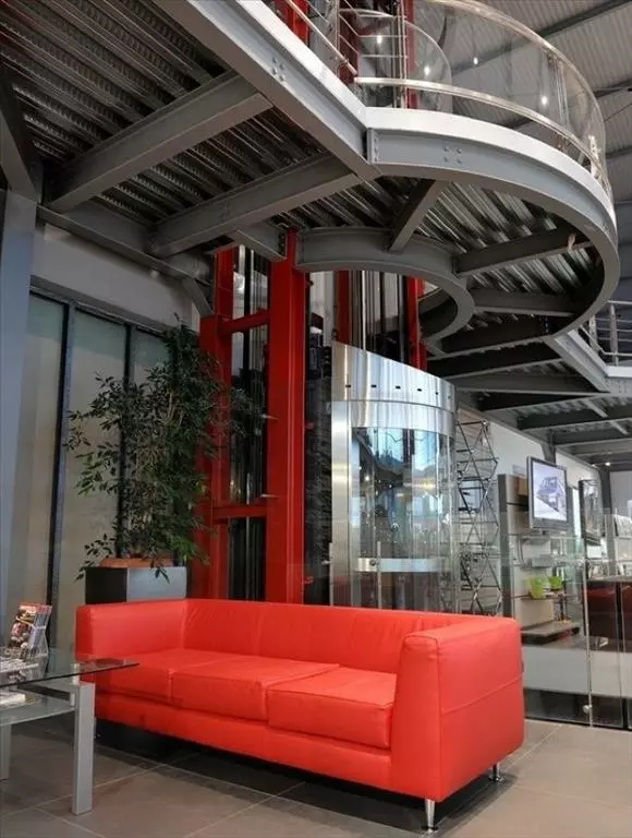 Business In Heraclion Cretes, Greece (4.250 M²)