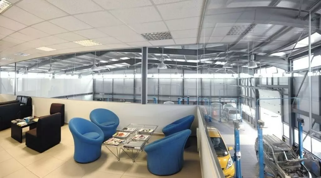 Business In Heraclion Cretes, Greece (4.250 M²)