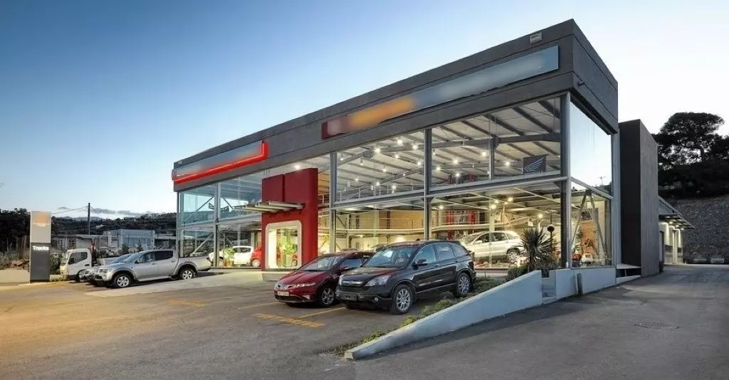 Business In Heraclion Cretes, Greece (4.250 M²)