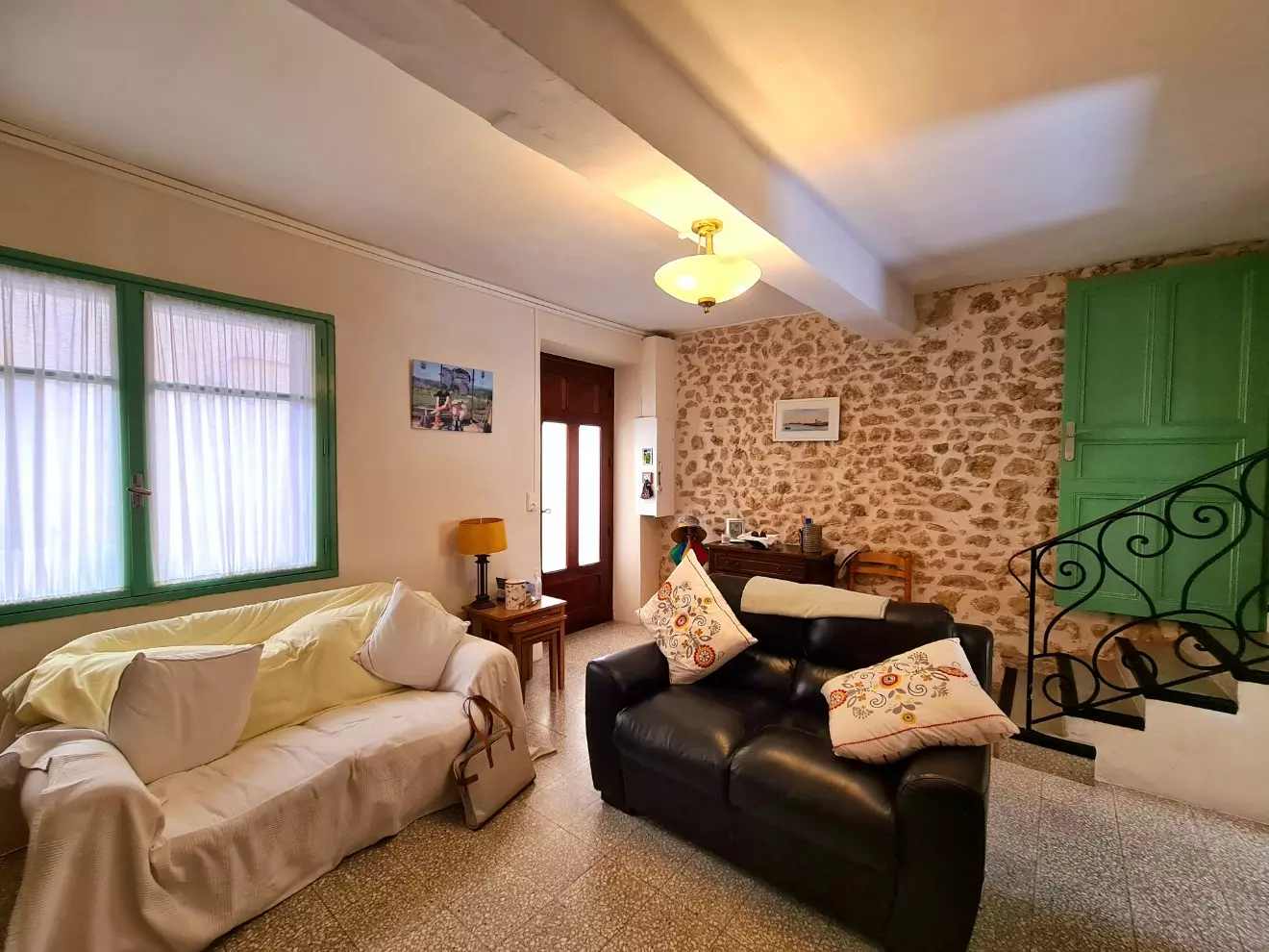 CRU178200EK-0316e7 3-bedroom House In Cruzy, France (158 M²)