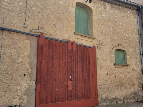 Barn In Capestang, France (110 M²)