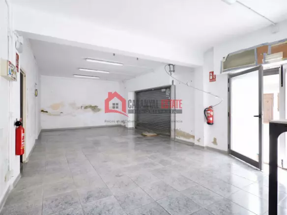 Commercial Premises In Valencia (68 M²)