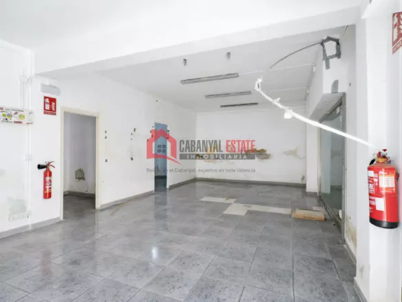 Commercial Premises In Valencia (68 M²)