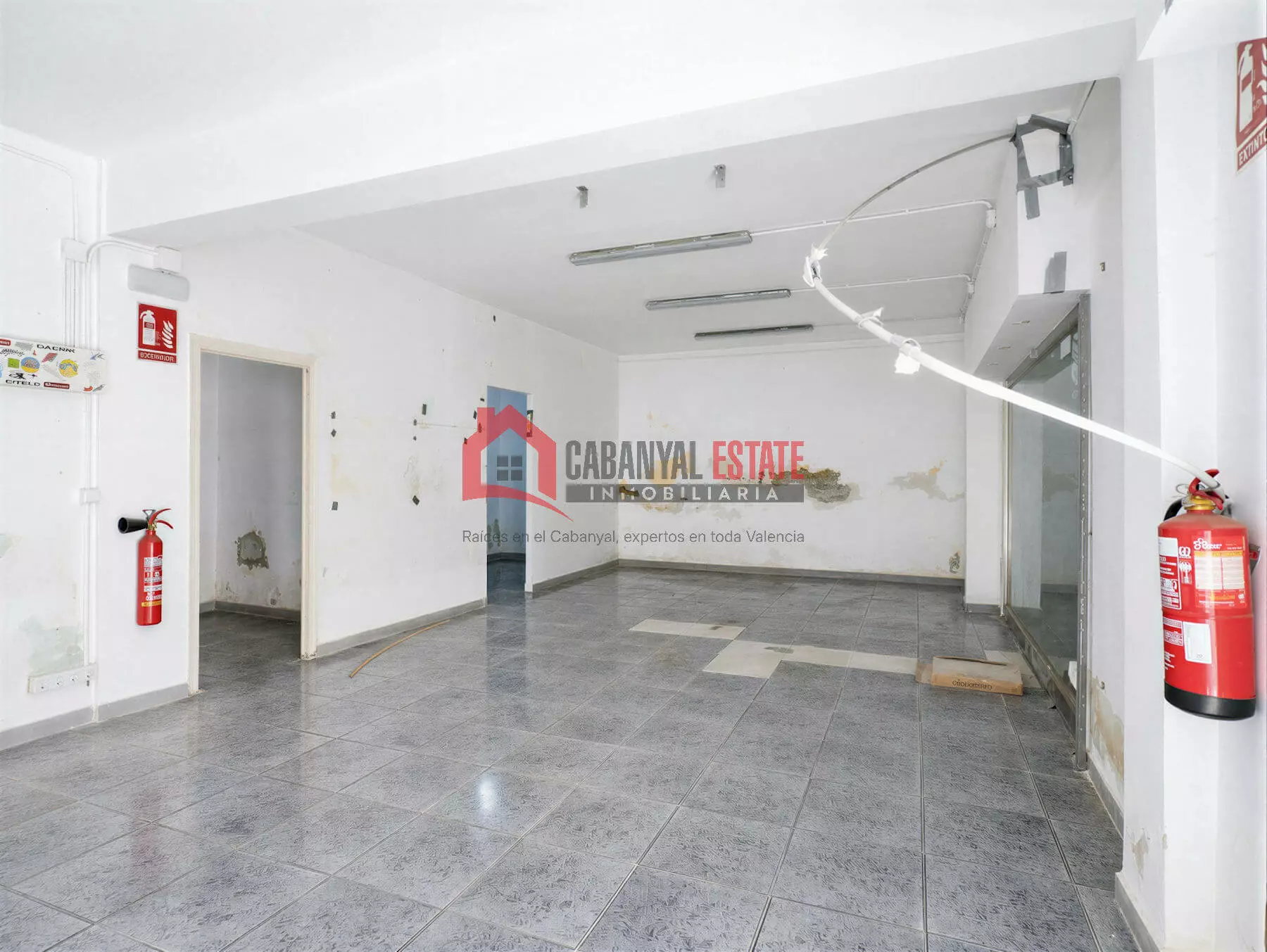 Commercial Premises In Valencia (68 M²)