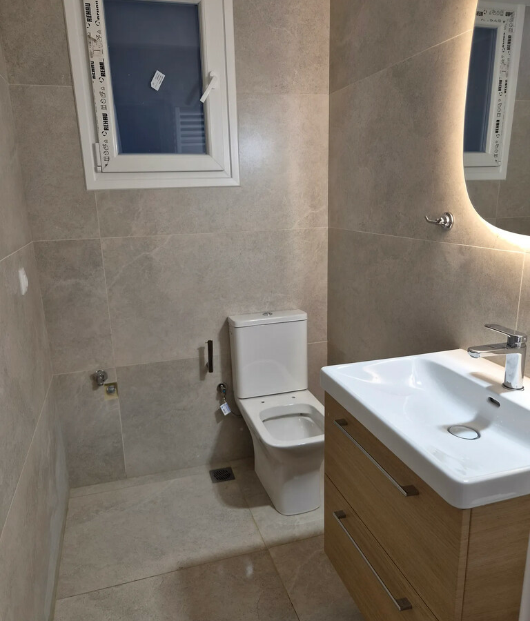 2-bedroom Flat In Kipseli, Greece (90 M²)