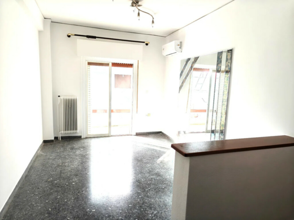 2-bedroom Flat In Glyfada, Greece (74 M²)