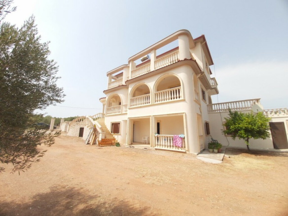 Detached House 400 M2 In Poligiros, Greece