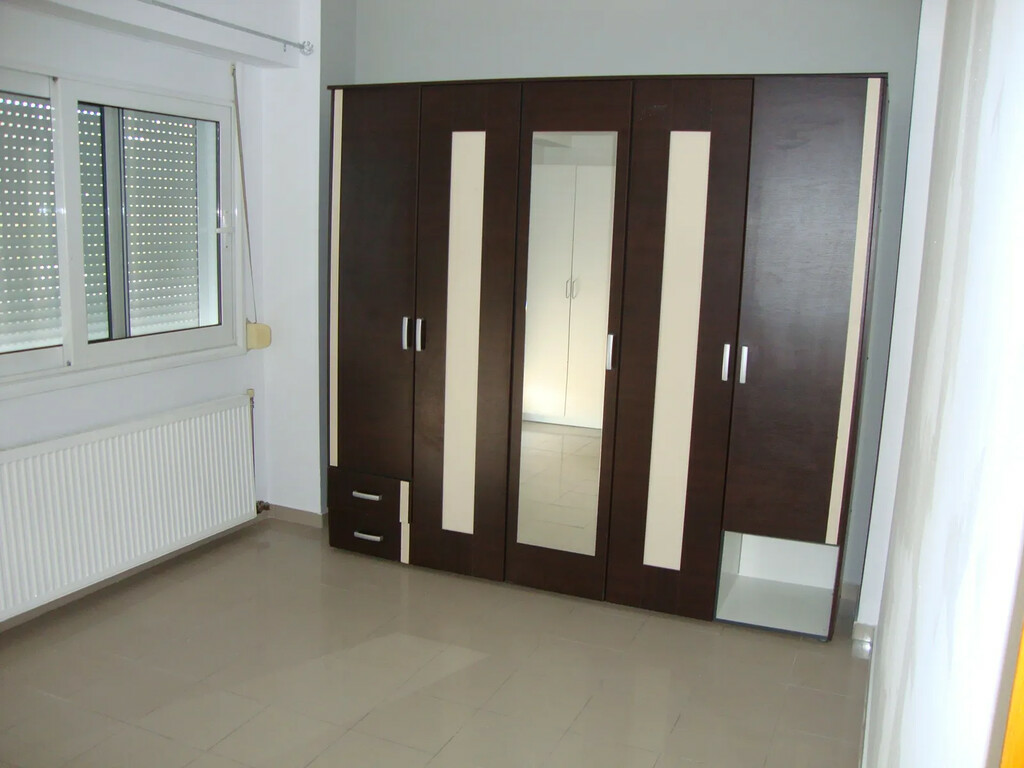 2-bedroom Flat In Rafina, Greece (71 M²)