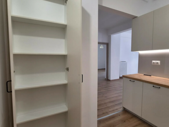 2-bedroom Flat In Kipseli, Greece (90 M²)