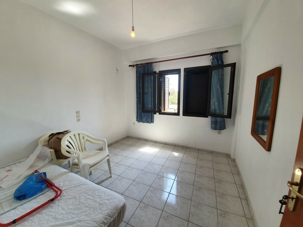 Business In Elounda, Greece (180 M²)