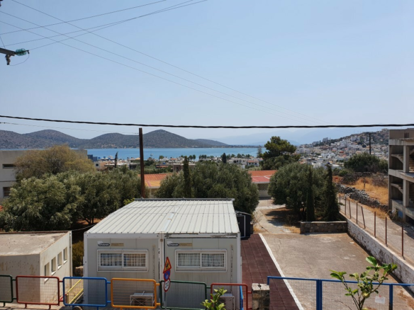 Business In Elounda, Greece (180 M²)