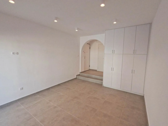 1-bedroom Flat In Palaia Fokaia, Greece (34 M²)