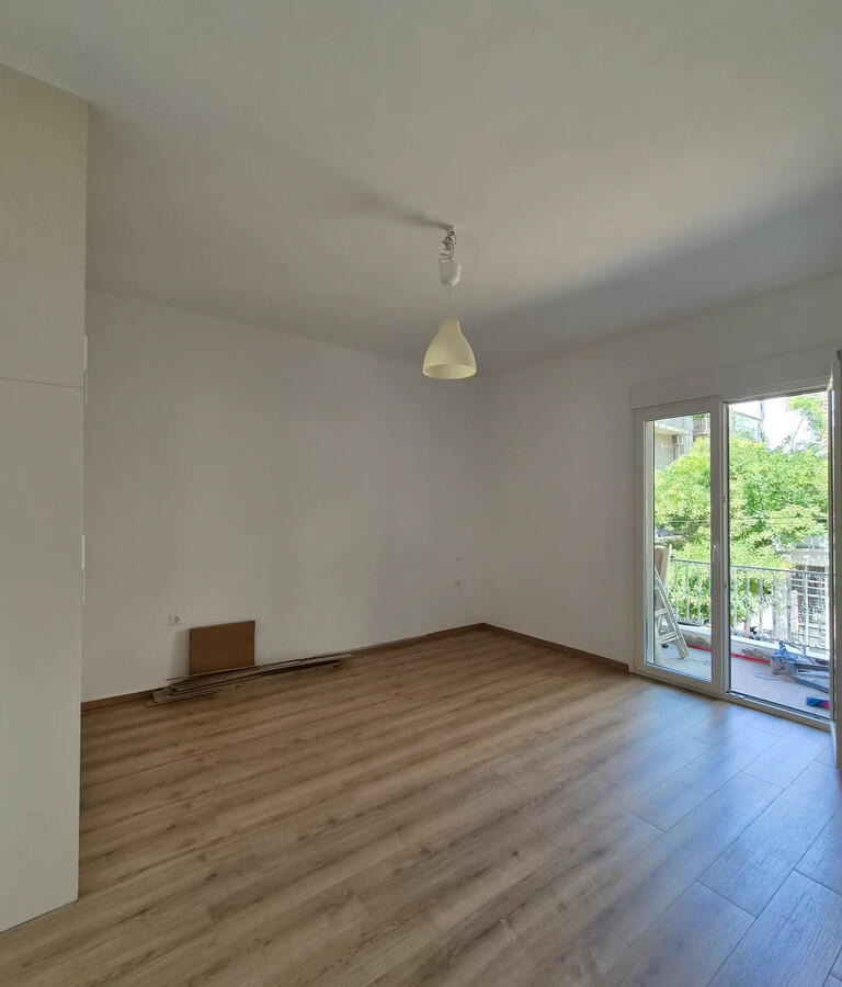 2-bedroom Flat In Kipseli, Greece (90 M²)