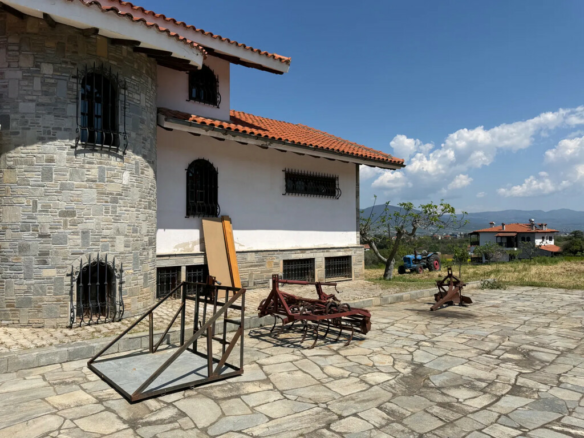 Villa In Thermi, Greece (600 M²)