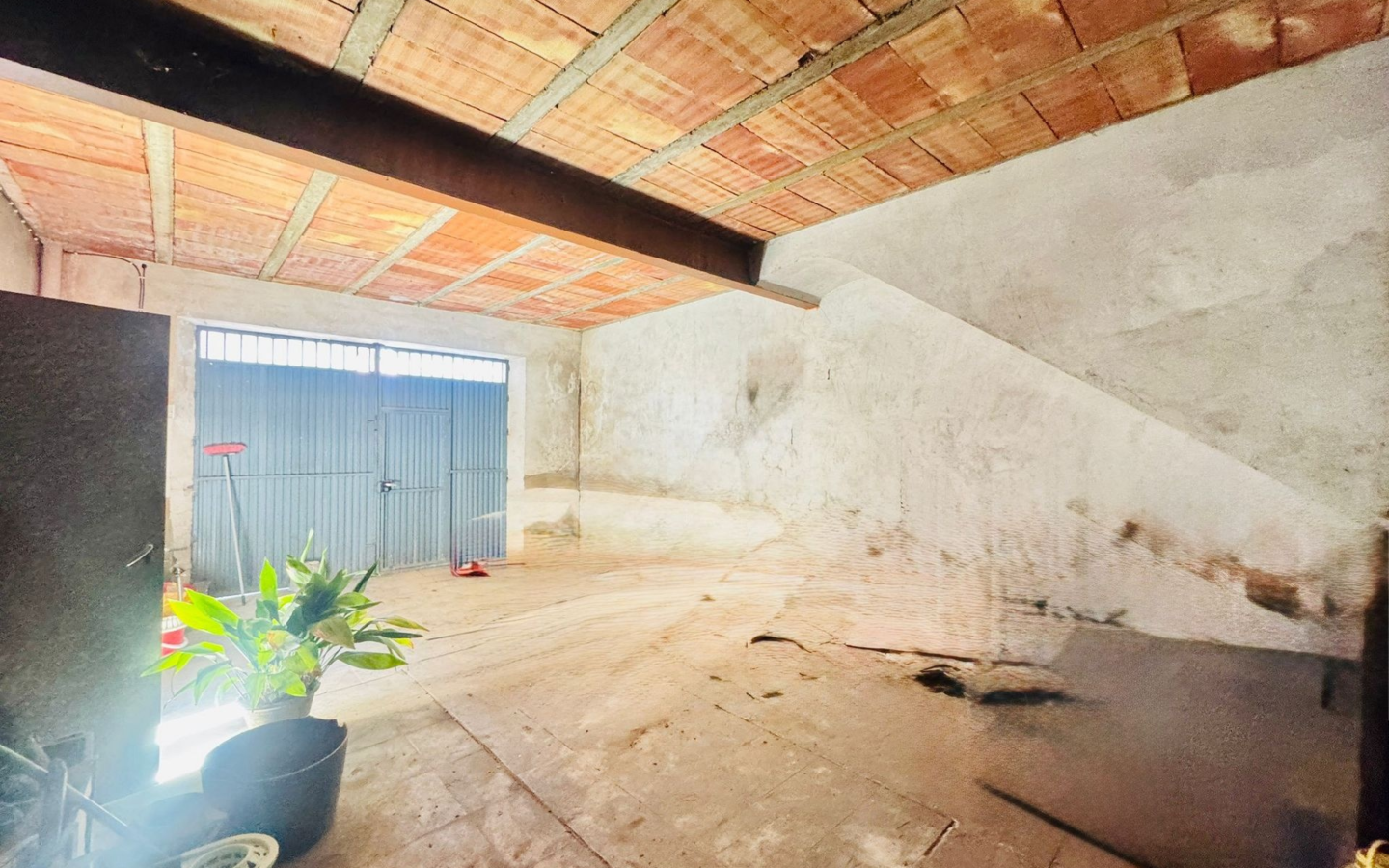 10-bedroom Townhouse In Pinoso, Spain (518 M²)