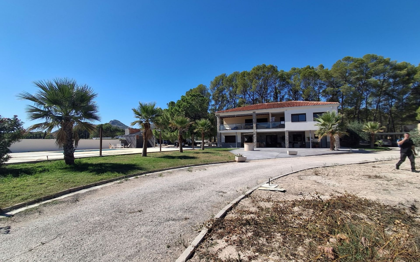 7-bedroom Detached Villa In Sax, Spain (842 M²)