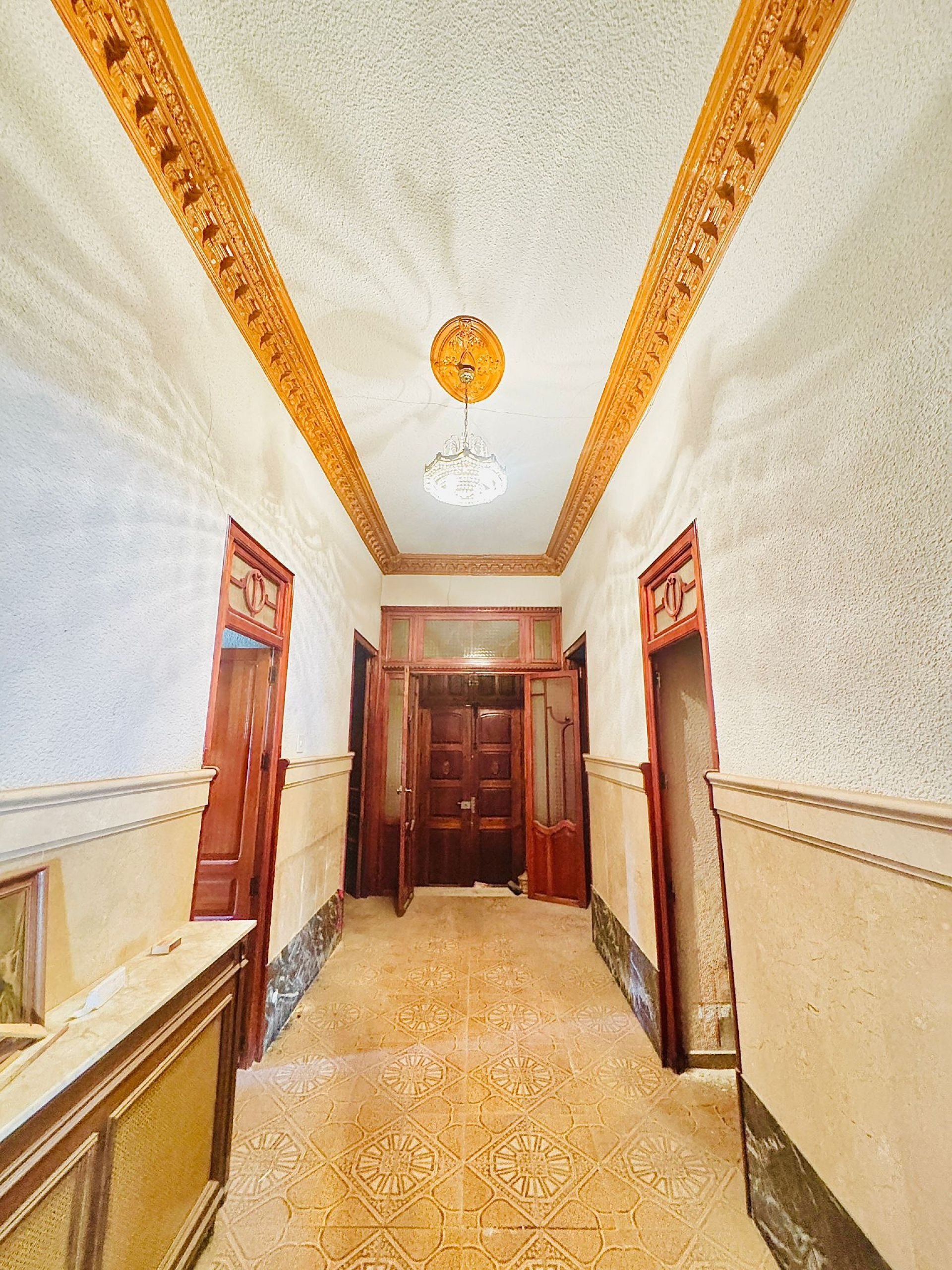 10-bedroom Townhouse In Pinoso, Spain (518 M²)