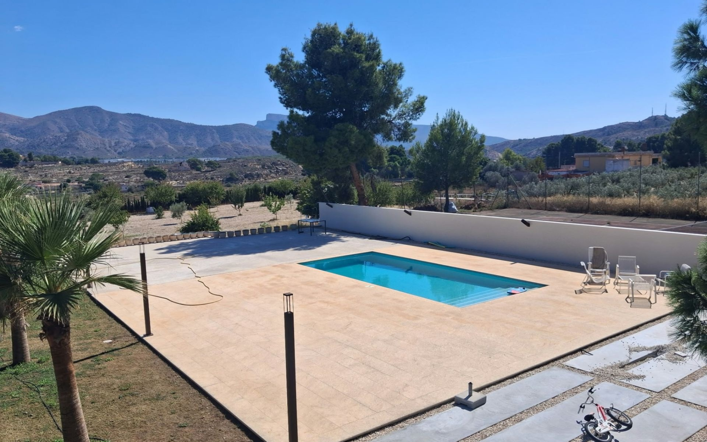 7-bedroom Detached Villa In Sax, Spain (842 M²)