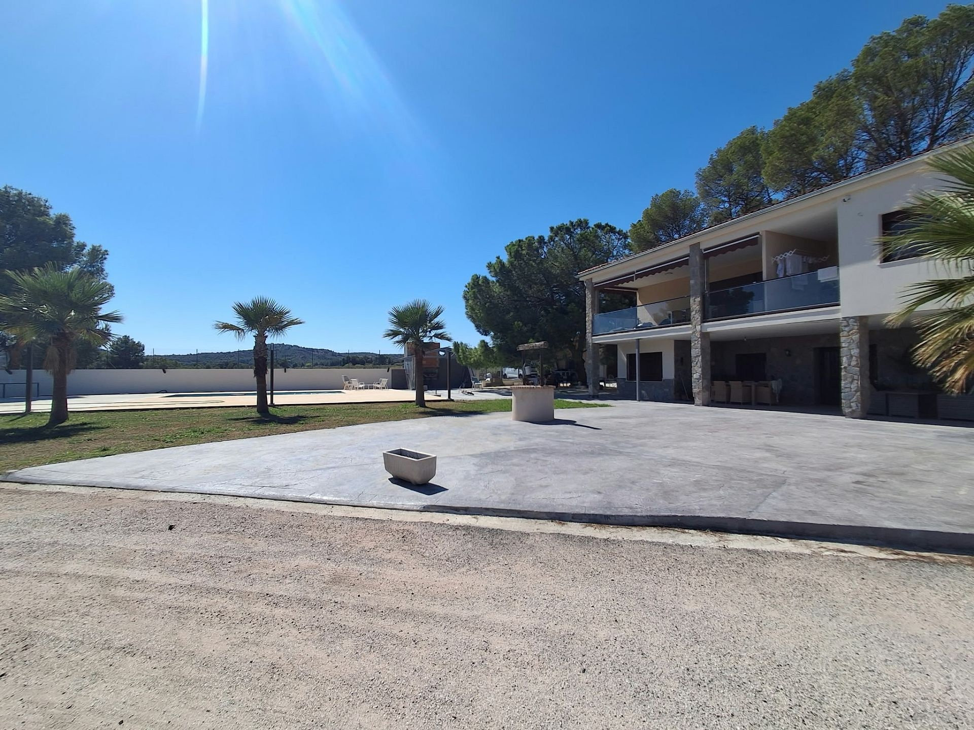 7-bedroom Detached Villa In Sax, Spain (842 M²)