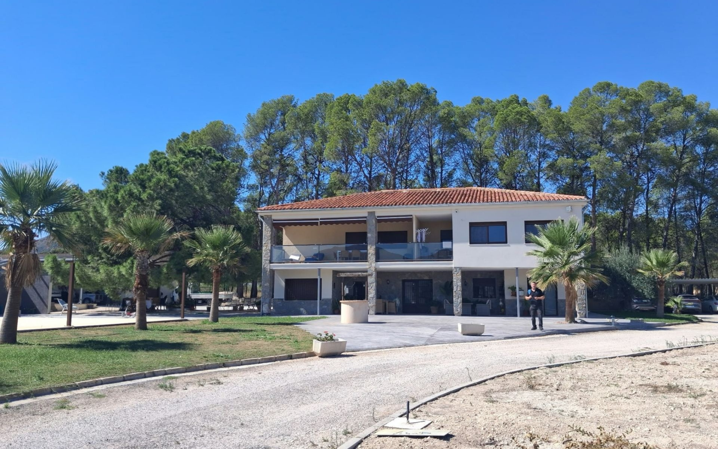 7-bedroom Detached Villa In Sax, Spain (842 M²)